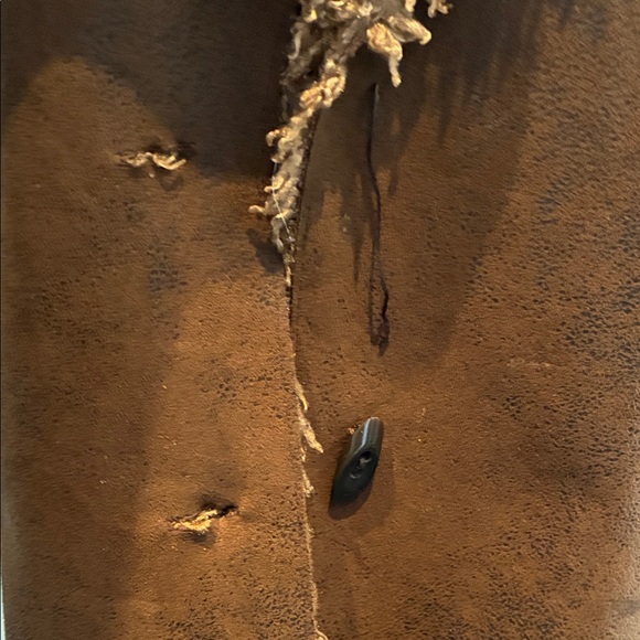 Cozy Brown faux Shearling Vest - Picture 5 of 7